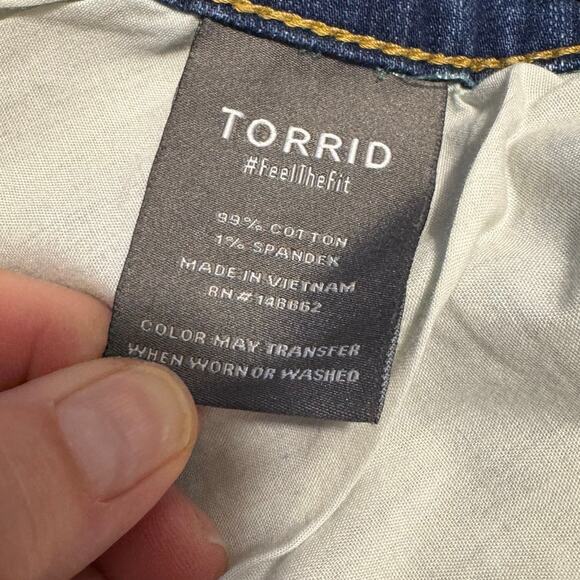 Torrid Women's Straight Leg Jeans - Dark Blue Size 22XS - Picture 3 of 9